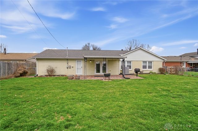 608 W Washington Street, New Carlisle, OH 45344