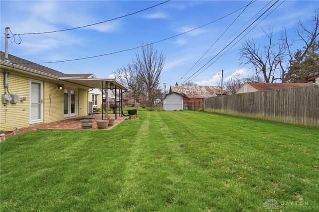 608 W Washington Street, New Carlisle, OH 45344