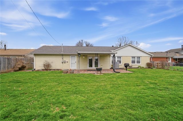 608 W Washington Street, New Carlisle, OH 45344