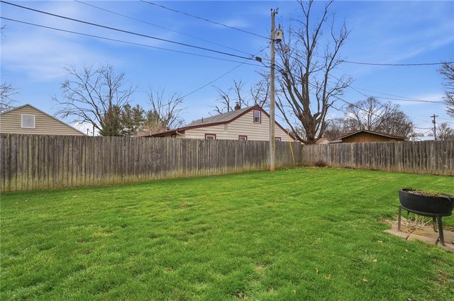 608 W Washington Street, New Carlisle, OH 45344