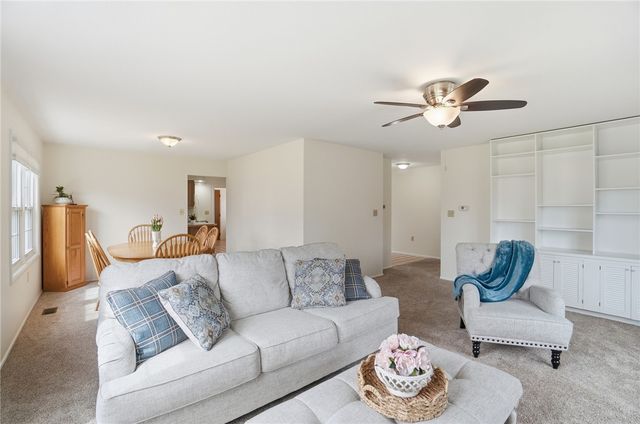 608 W Washington Street, New Carlisle, OH 45344