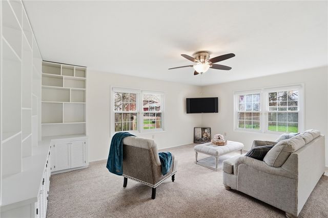 608 W Washington Street, New Carlisle, OH 45344