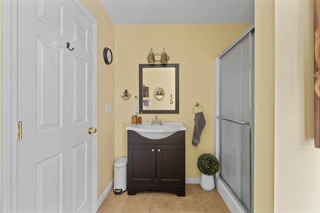 208 Benjamin Wentworth Drive, Tamworth, NH 03817