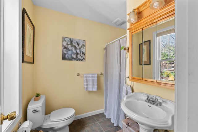 208 Benjamin Wentworth Drive, Tamworth, NH 03817