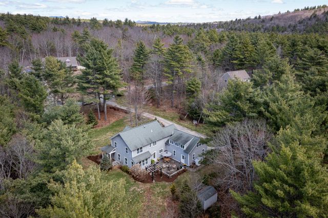 208 Benjamin Wentworth Drive, Tamworth, NH 03817
