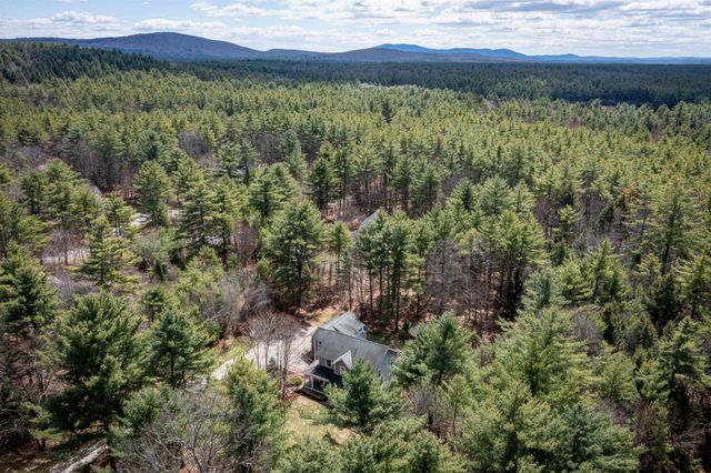 208 Benjamin Wentworth Drive, Tamworth, NH 03817