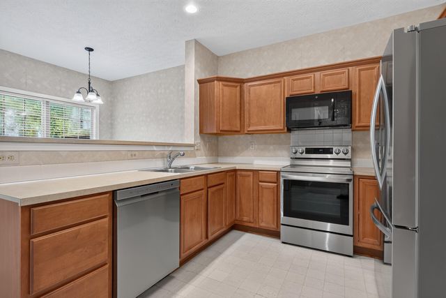2193 Shaker Run Road, Lexington, KY 40509