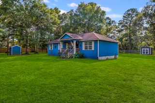 114 Dickens S, Livingston, TX 77351