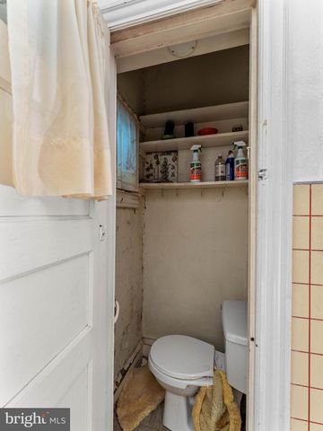 5413 N LAWRENCE ST, Philadelphia, PA 19120