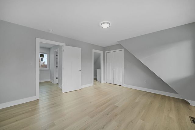 1713 Vanderlip Road, Traverse City, MI 49686