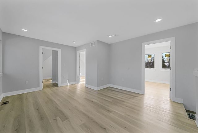 1713 Vanderlip Road, Traverse City, MI 49686