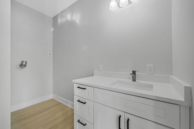 1713 Vanderlip Road, Traverse City, MI 49686