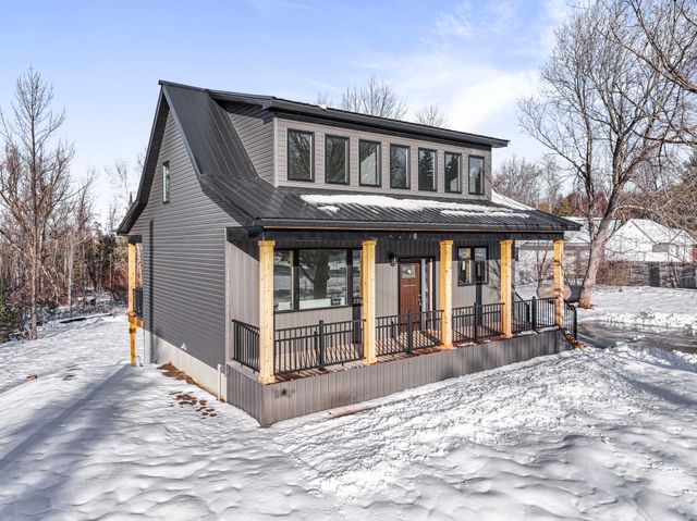 1713 Vanderlip Road, Traverse City, MI 49686