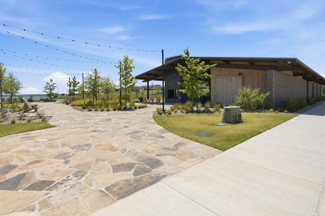 201 Pintail Lane, Rhome, TX 76078