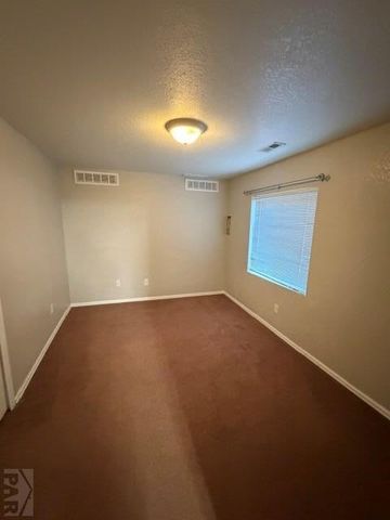 662 S Bayfield Ave, Pueblo West, CO 81007
