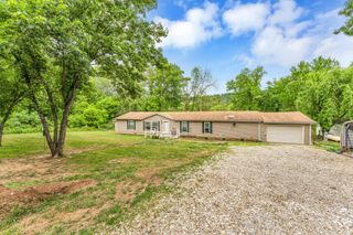 1161 State Highway 176, Rockaway Beach, MO 65740