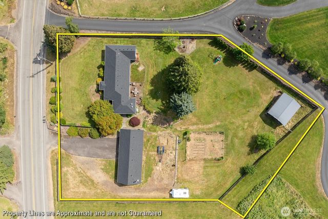 2102 Mt Brynion Road, Kelso, WA 98626