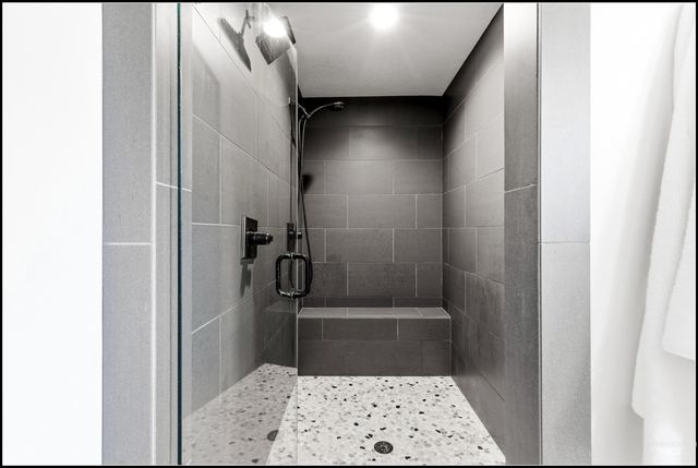 6934 E Highland Valley Rd, Boise, ID 83716