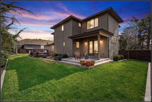 6934 E Highland Valley Rd, Boise, ID 83716