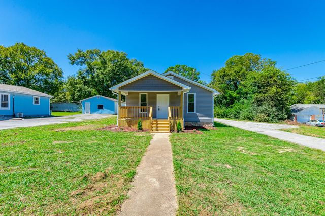 936 Cross Street, Rossville, GA 30741