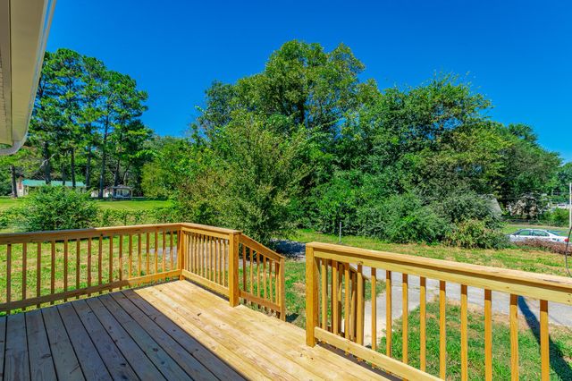 936 Cross Street, Rossville, GA 30741