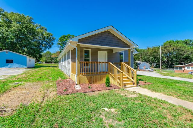 936 Cross Street, Rossville, GA 30741