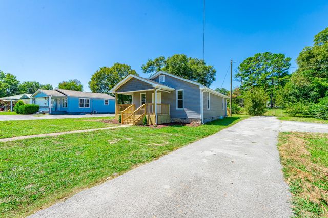 936 Cross Street, Rossville, GA 30741