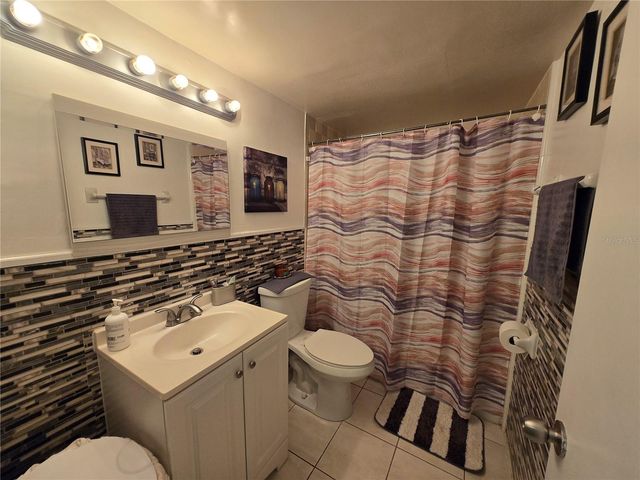 1902 HONOUR ROAD 8, Orlando, FL 32839