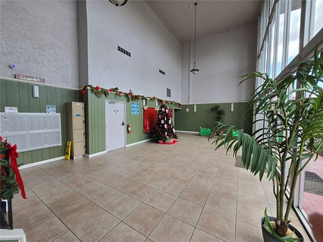 1902 HONOUR ROAD 8, Orlando, FL 32839