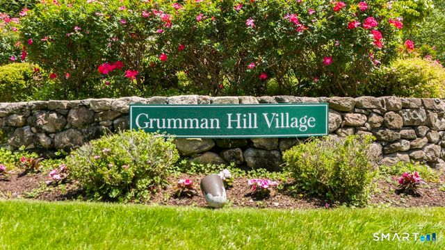 78 Village Court 78, Wilton, CT 06897