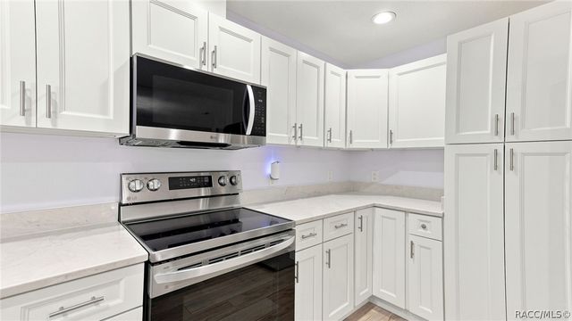 11820 W Fisherman Lane, Homosassa, FL 34448
