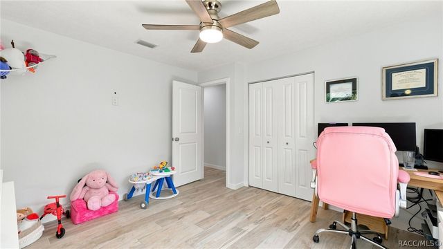11820 W Fisherman Lane, Homosassa, FL 34448