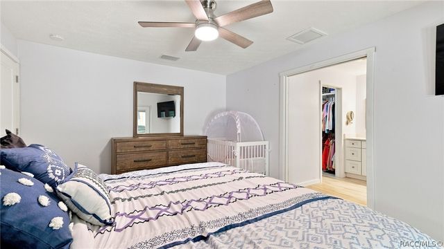 11820 W Fisherman Lane, Homosassa, FL 34448