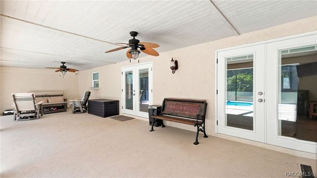 11820 W Fisherman Lane, Homosassa, FL 34448