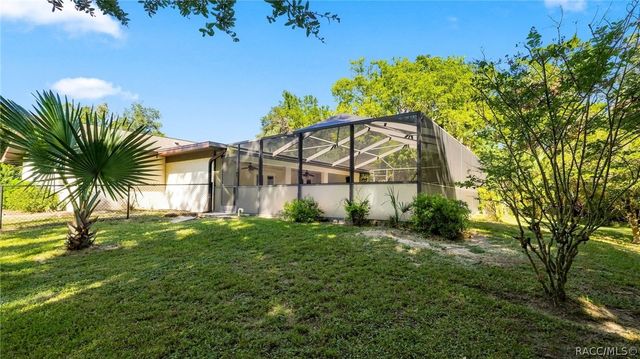 11820 W Fisherman Lane, Homosassa, FL 34448