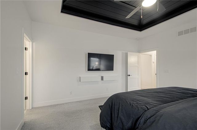 2148 Foxtail Drive, Kearney, MO 64060