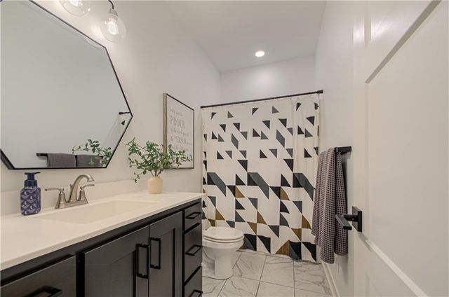 2148 Foxtail Drive, Kearney, MO 64060