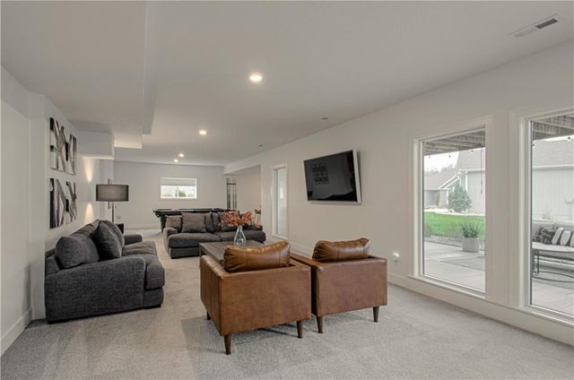 2148 Foxtail Drive, Kearney, MO 64060