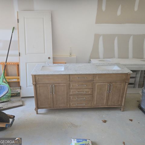 5670 Eternal Drive, South Fulton, GA 30349