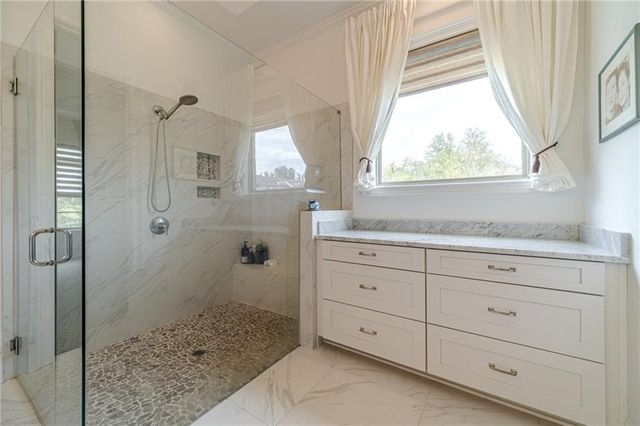 5960 Overlook Club Circle, Suwanee, GA 30024