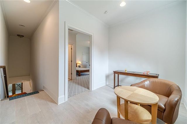 5960 Overlook Club Circle, Suwanee, GA 30024