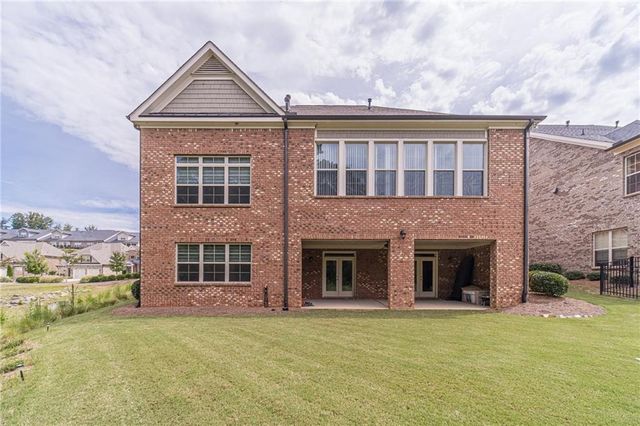 5960 Overlook Club Circle, Suwanee, GA 30024