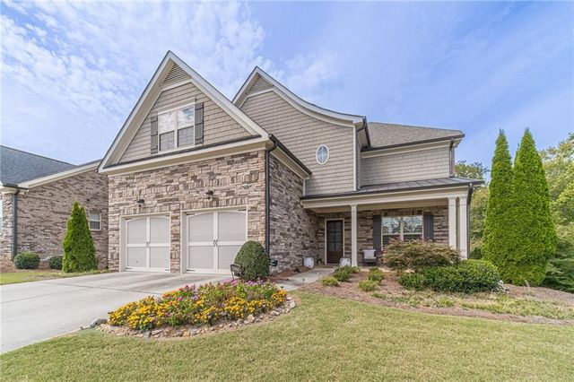 5960 Overlook Club Circle, Suwanee, GA 30024