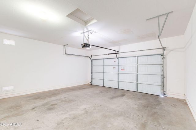 41334 W RIO BRAVO Drive, Maricopa, AZ 85138