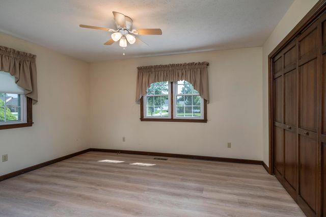 1101 Countryside Drive, Washington Court House, OH 43160