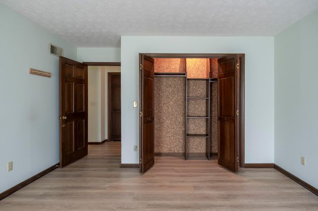 1101 Countryside Drive, Washington Court House, OH 43160