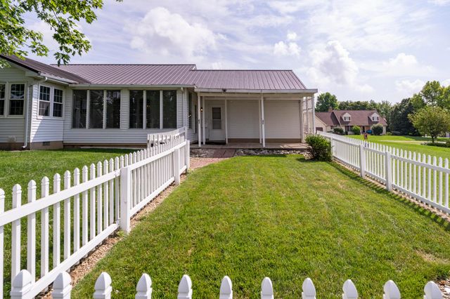 1101 Countryside Drive, Washington Court House, OH 43160