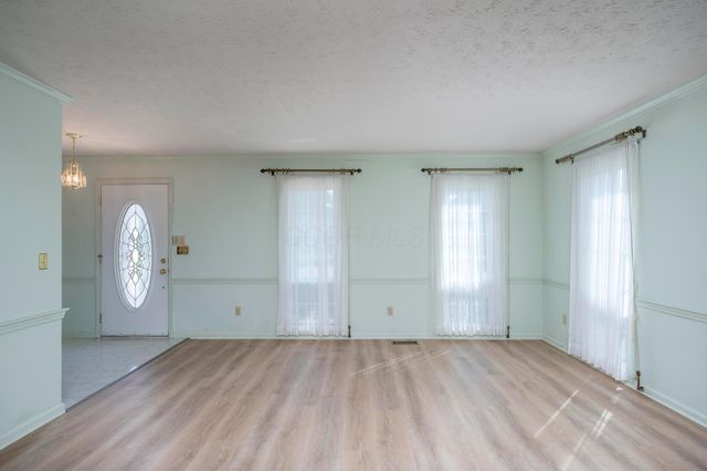 1101 Countryside Drive, Washington Court House, OH 43160