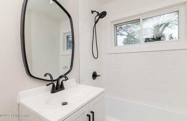 4846 Partridge Run, Lynnview, KY 40213