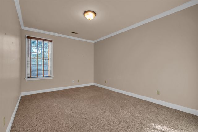 645 Reba Dale Court, Spartanburg, SC 29307